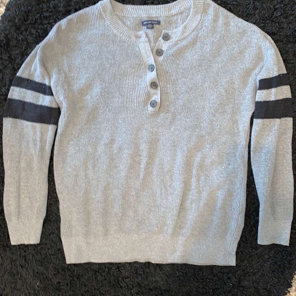 American Eagle long sleeve sweater